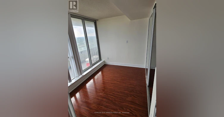 979-1 Greystone Walk Drive, Toronto, ON, M1K 5J3 - 12