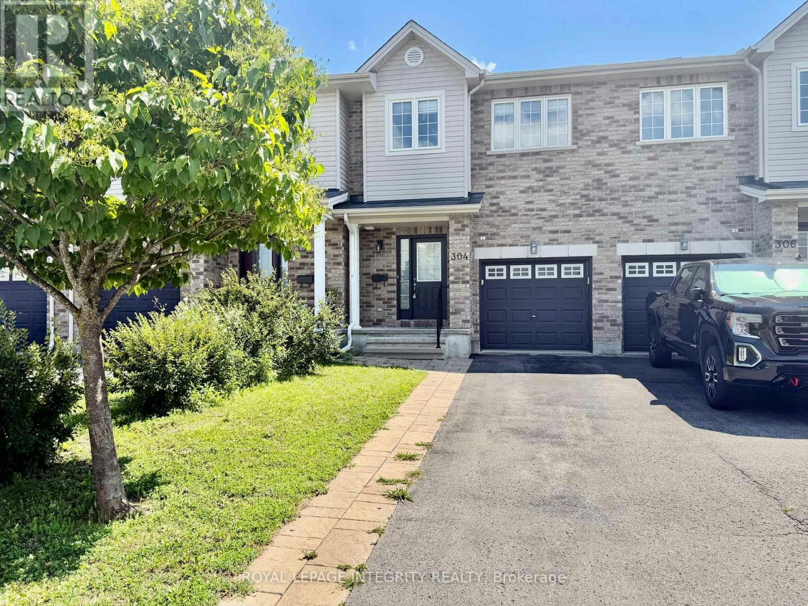 304 Amici Terrace, Ottawa, ON, K2S 0J6
