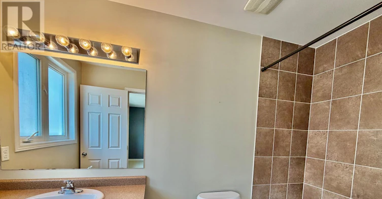 304 Amici Terrace, Ottawa, ON, K2S 0J6 - 16