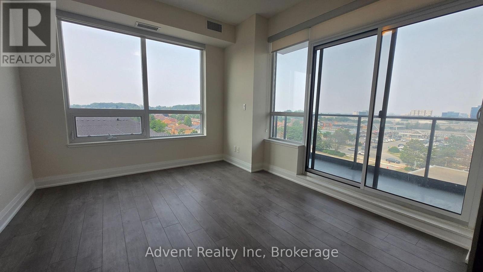 602-398 7 Highway Avenue E, Richmond Hill, ON, L4B 0G6 - 4