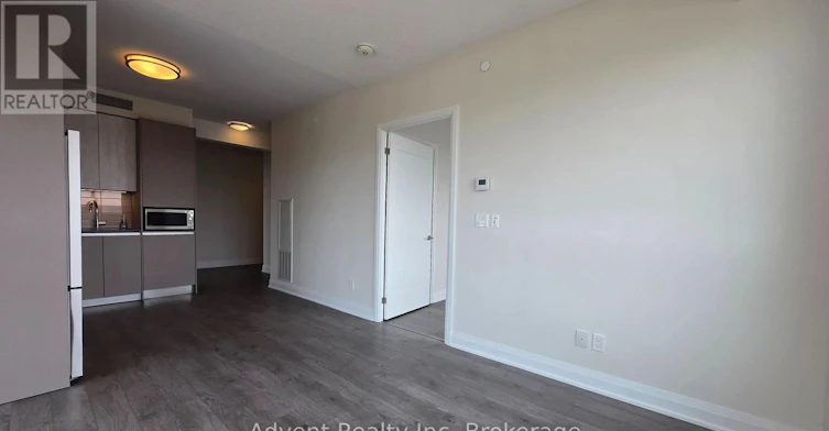 602-398 7 Highway Avenue E, Richmond Hill, ON, L4B 0G6 - 3