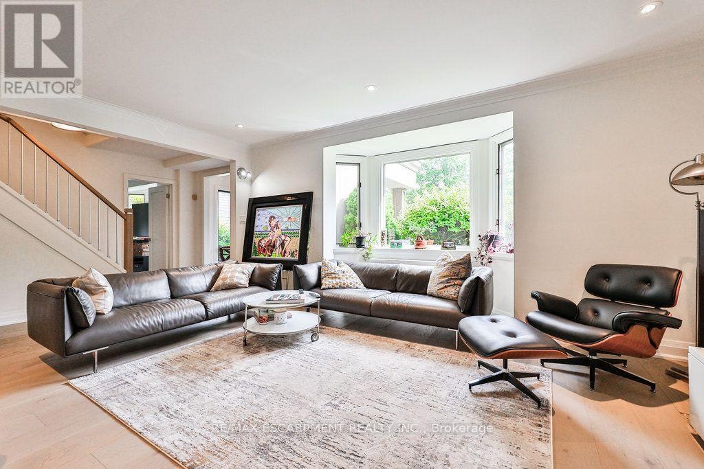 A-1430 Hurontario Street, Mississauga, ON, L5G 3H4 - 6
