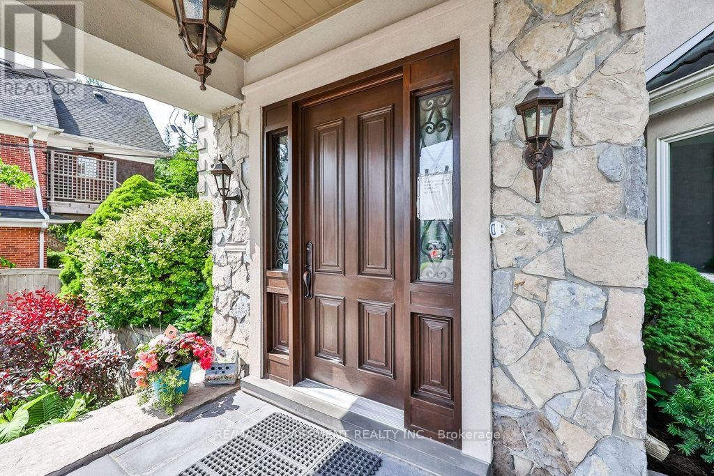 A-1430 Hurontario Street, Mississauga, ON, L5G 3H4 - 2