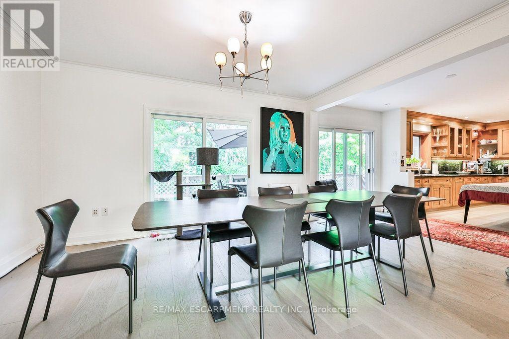 A-1430 Hurontario Street, Mississauga, ON, L5G 3H4 - 13