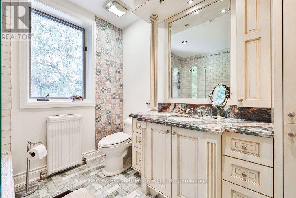 A-1430 Hurontario Street, Mississauga, ON, L5G 3H4 - 24