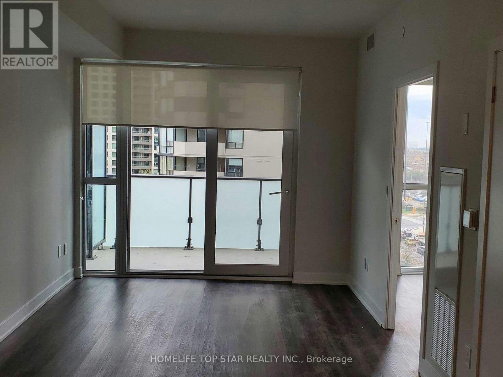 620-430 Square One Drive, Mississauga, ON, L5B 3Y1