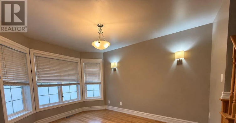 844 Luxton Drive, Milton, ON, L9T 6Y5 - 2
