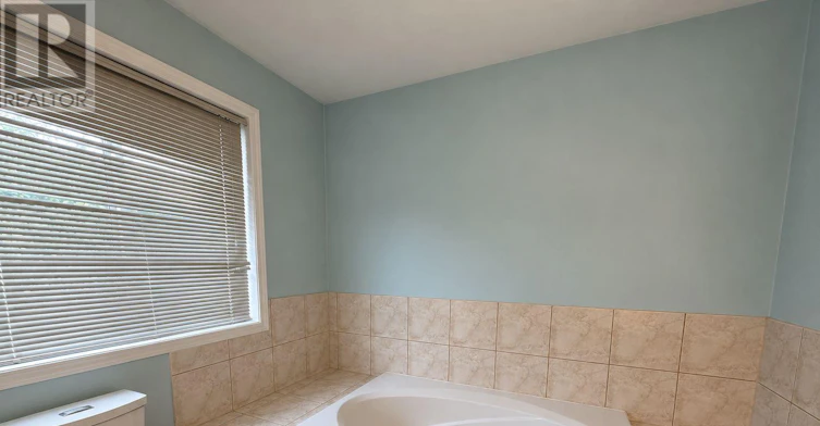844 Luxton Drive, Milton, ON, L9T 6Y5 - 13