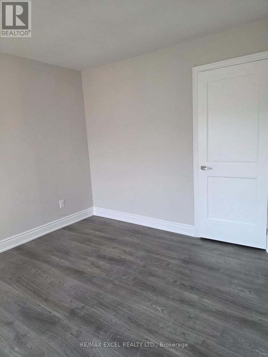 UPPER FLOOR-420 Winfield Terrace, Mississauga, ON, L5R 1P2 - 10