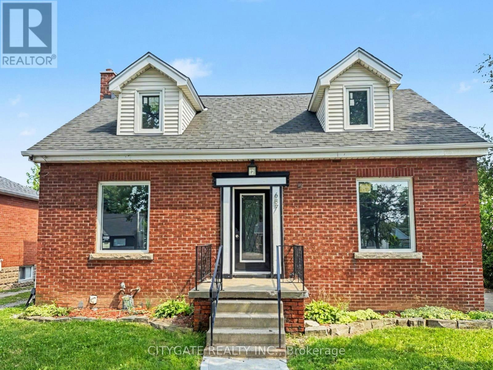 687 Upper James Street, Hamilton, ON, L9C 2Z4