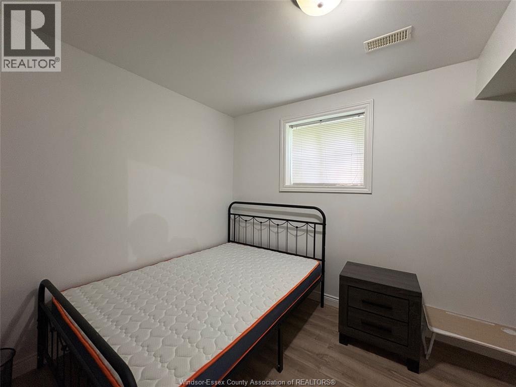 LOWER-2141 Longfellow, Windsor, ON, N9B 3J5 - 17