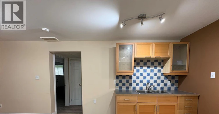 LOWER-2141 Longfellow, Windsor, ON, N9B 3J5 - 9