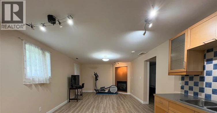 LOWER-2141 Longfellow, Windsor, ON, N9B 3J5 - 7