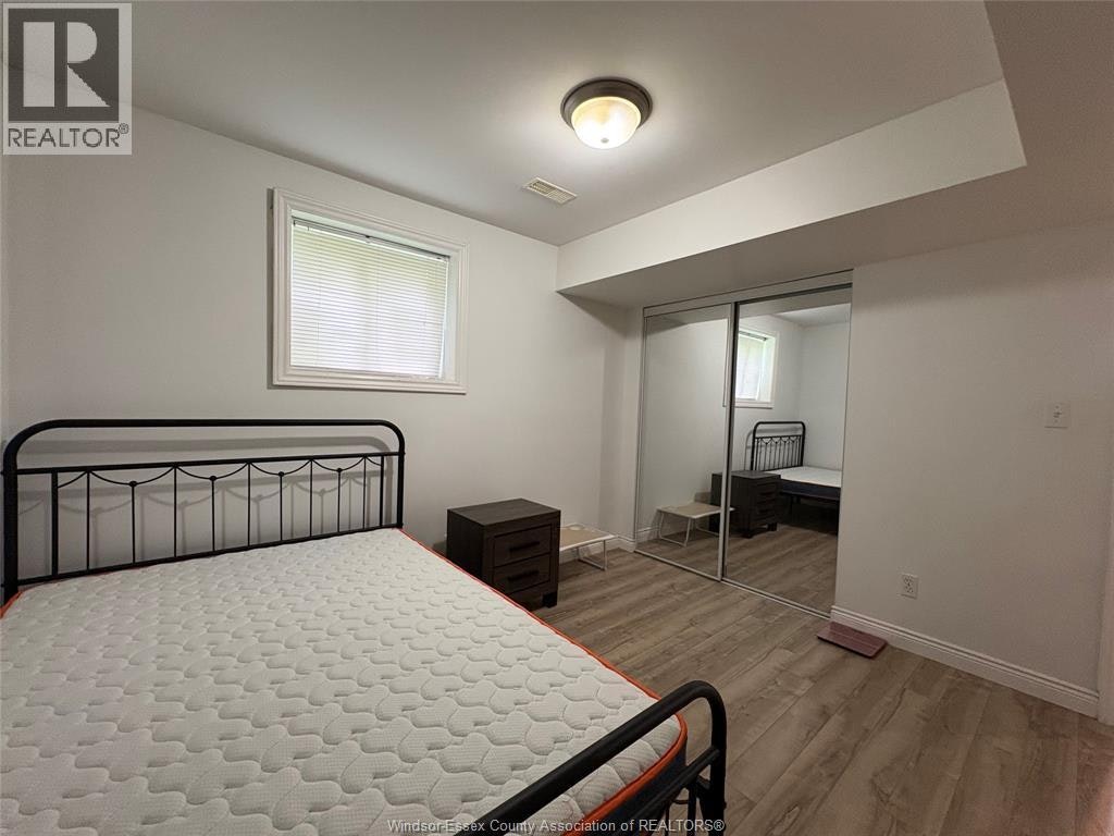 LOWER-2141 Longfellow, Windsor, ON, N9B 3J5 - 15