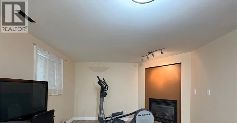 LOWER-2141 Longfellow, Windsor, ON, N9B 3J5 - 11