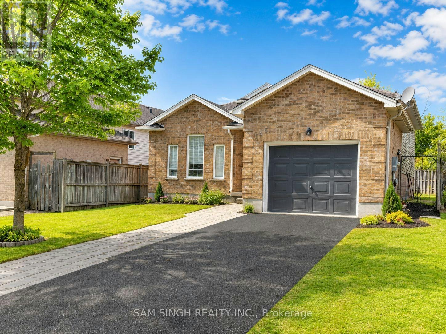 185 Thurman Circle, London, ON, N5V 4Z1