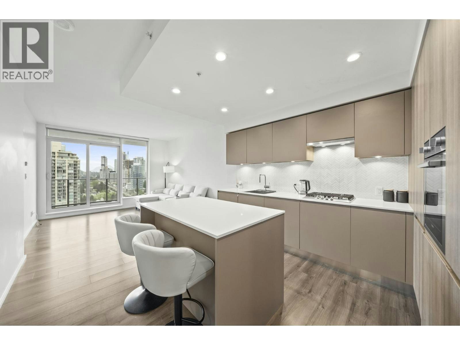 2711-3809 Evergreen Place, Burnaby, BC, V3J 0M1