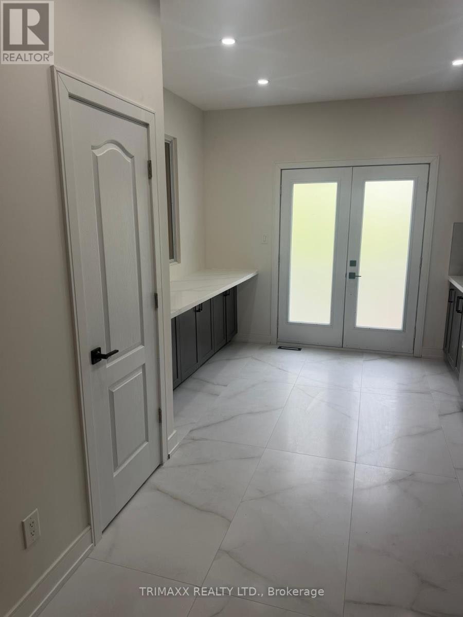 UPPER-8 Ed Quigg Way, Vaughan, ON, L4H 2S2 - 2