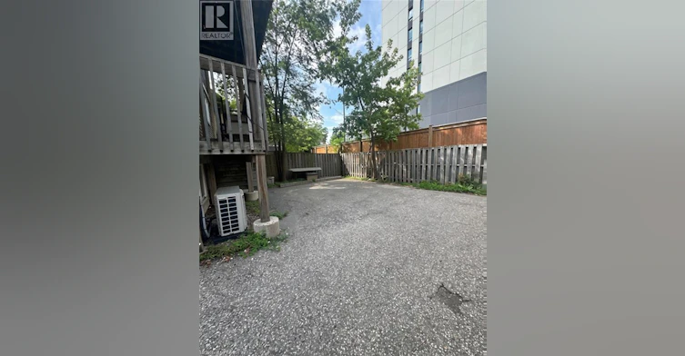 116 Walter Street, Kitchener, ON, N2G 1S4 - 22