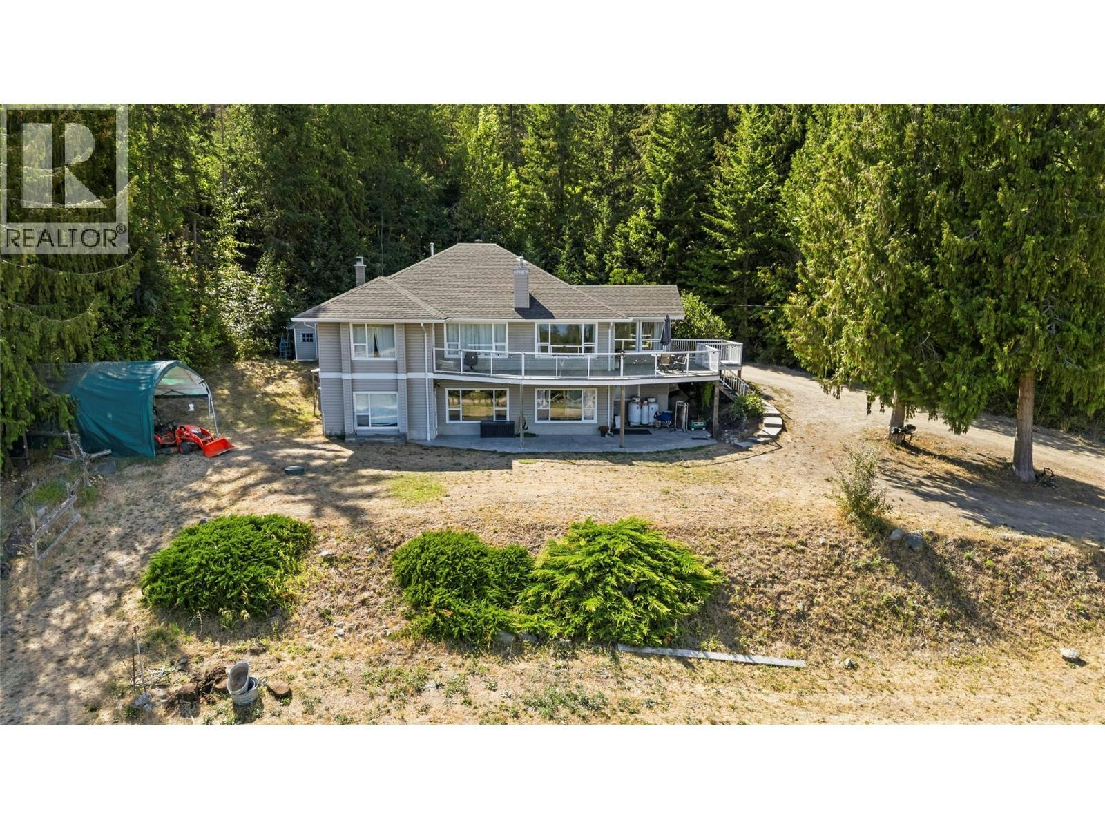 618 Elson Road, Sorrento, BC, V0E 2W1