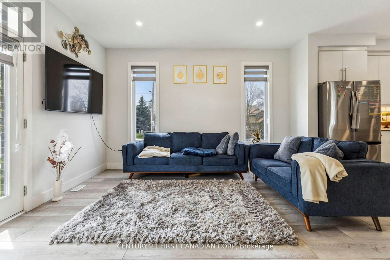 21-990 Deveron Crescent, London, ON, N5Z 0B7 - 22