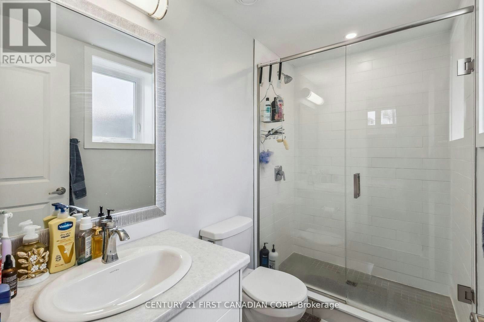 21-990 Deveron Crescent, London, ON, N5Z 0B7 - 28