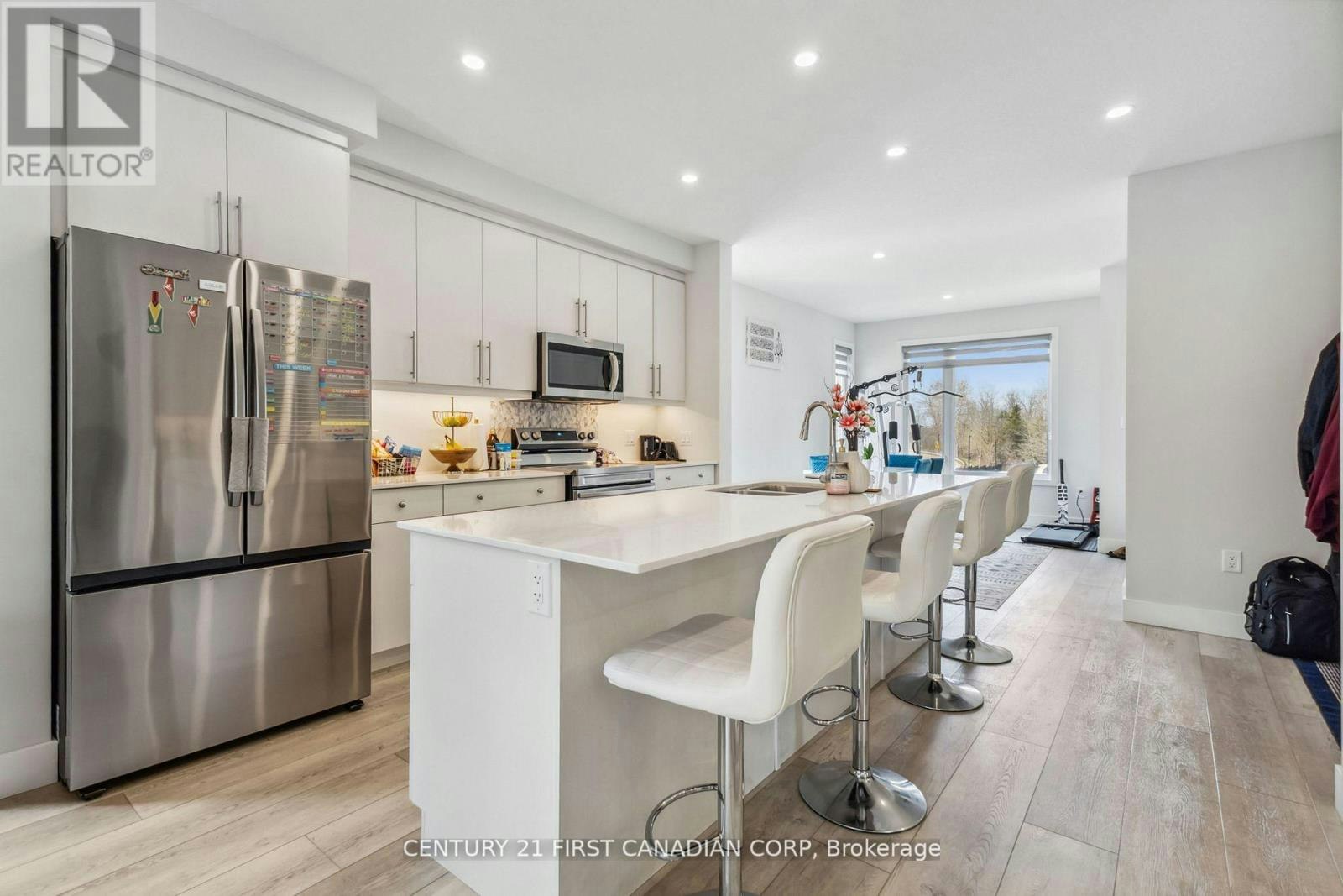 21-990 Deveron Crescent, London, ON, N5Z 0B7 - 14