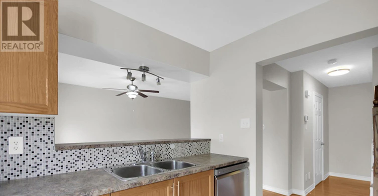 2505 Waterlilly Way, Ottawa, ON, K2J 0K2 - 8