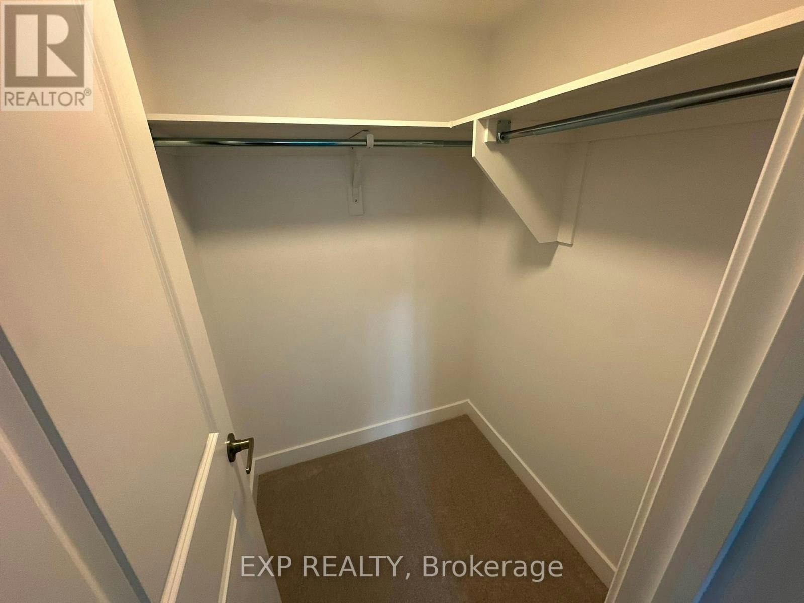 J-1055 Cedar Creek Drive, Ottawa, ON, K1X 0G3 - 13