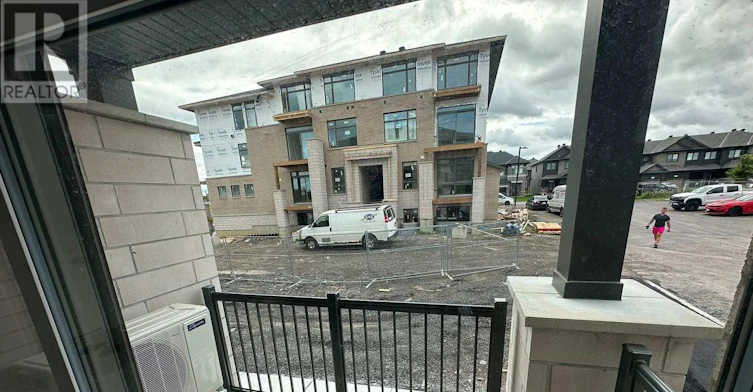 J-1055 Cedar Creek Drive, Ottawa, ON, K1X 0G3 - 11
