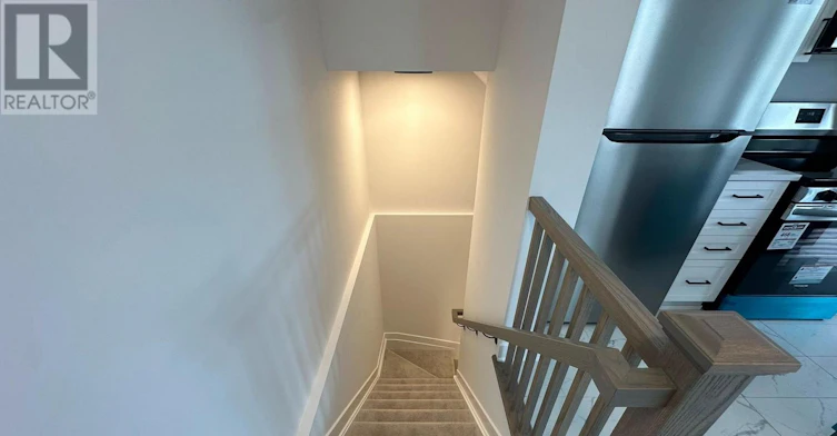 J-1055 Cedar Creek Drive, Ottawa, ON, K1X 0G3 - 9