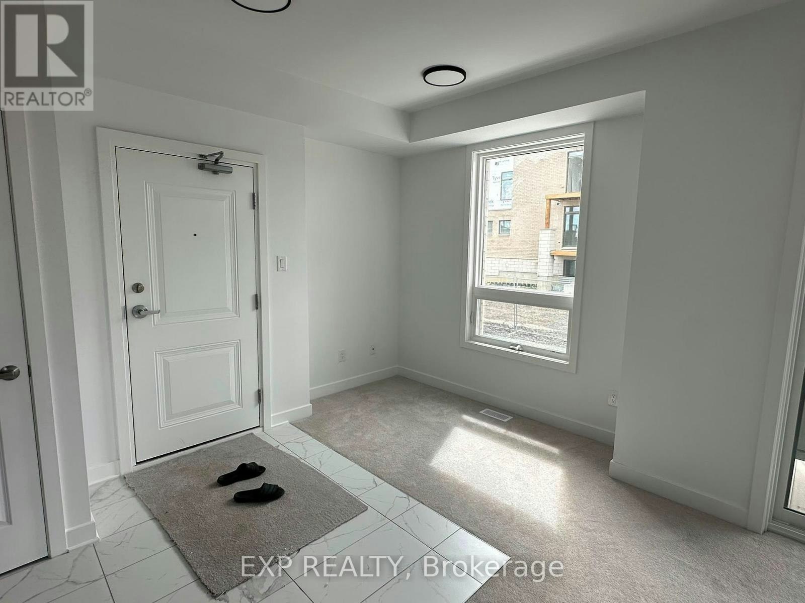 J-1055 Cedar Creek Drive, Ottawa, ON, K1X 0G3 - 7