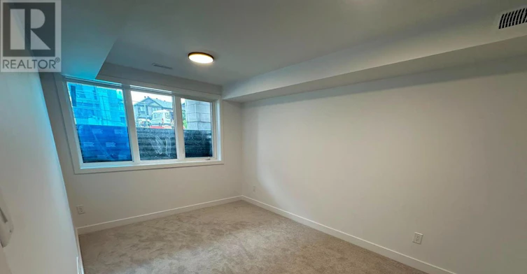 J-1055 Cedar Creek Drive, Ottawa, ON, K1X 0G3 - 16