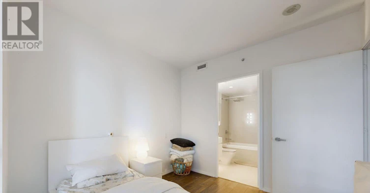2911-45 Charles Street E, Toronto, ON, M4Y 0B8 - 15