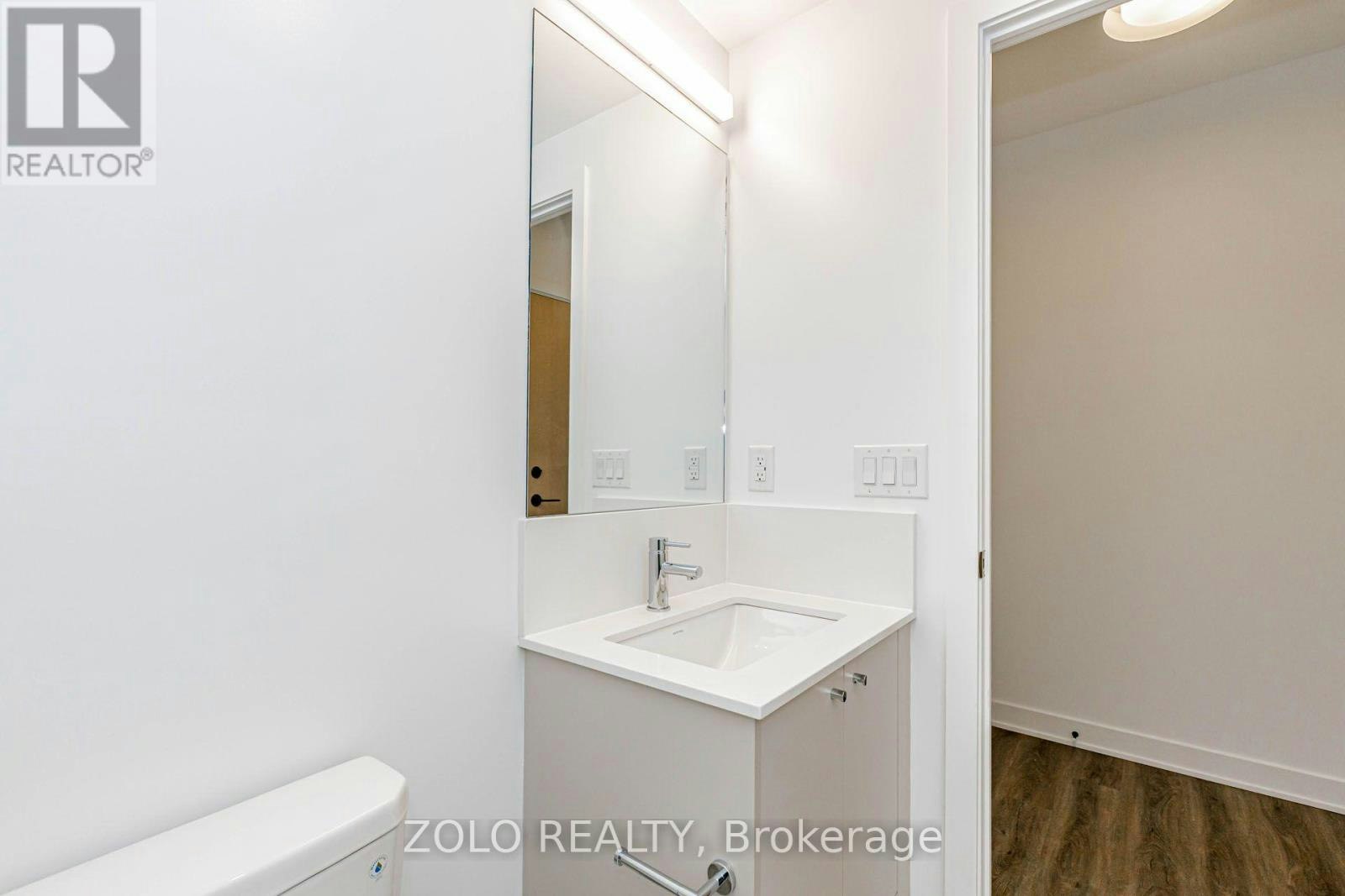 648-30 Dreamers Way, Toronto, ON, M5A 0Y7 - 31