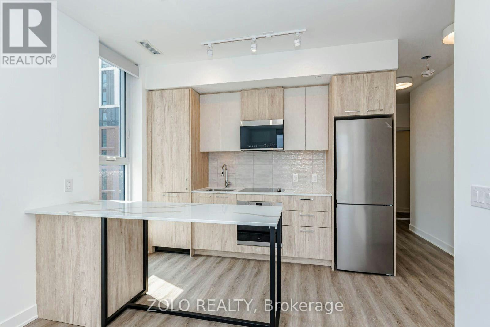 648-30 Dreamers Way, Toronto, ON, M5A 0Y7 - 12