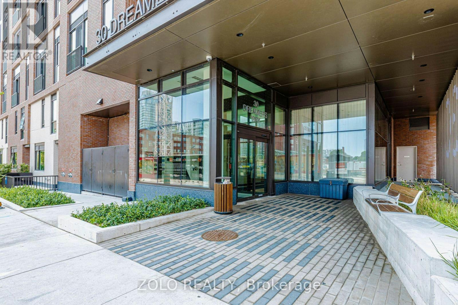 648-30 Dreamers Way, Toronto, ON, M5A 0Y7 - 3