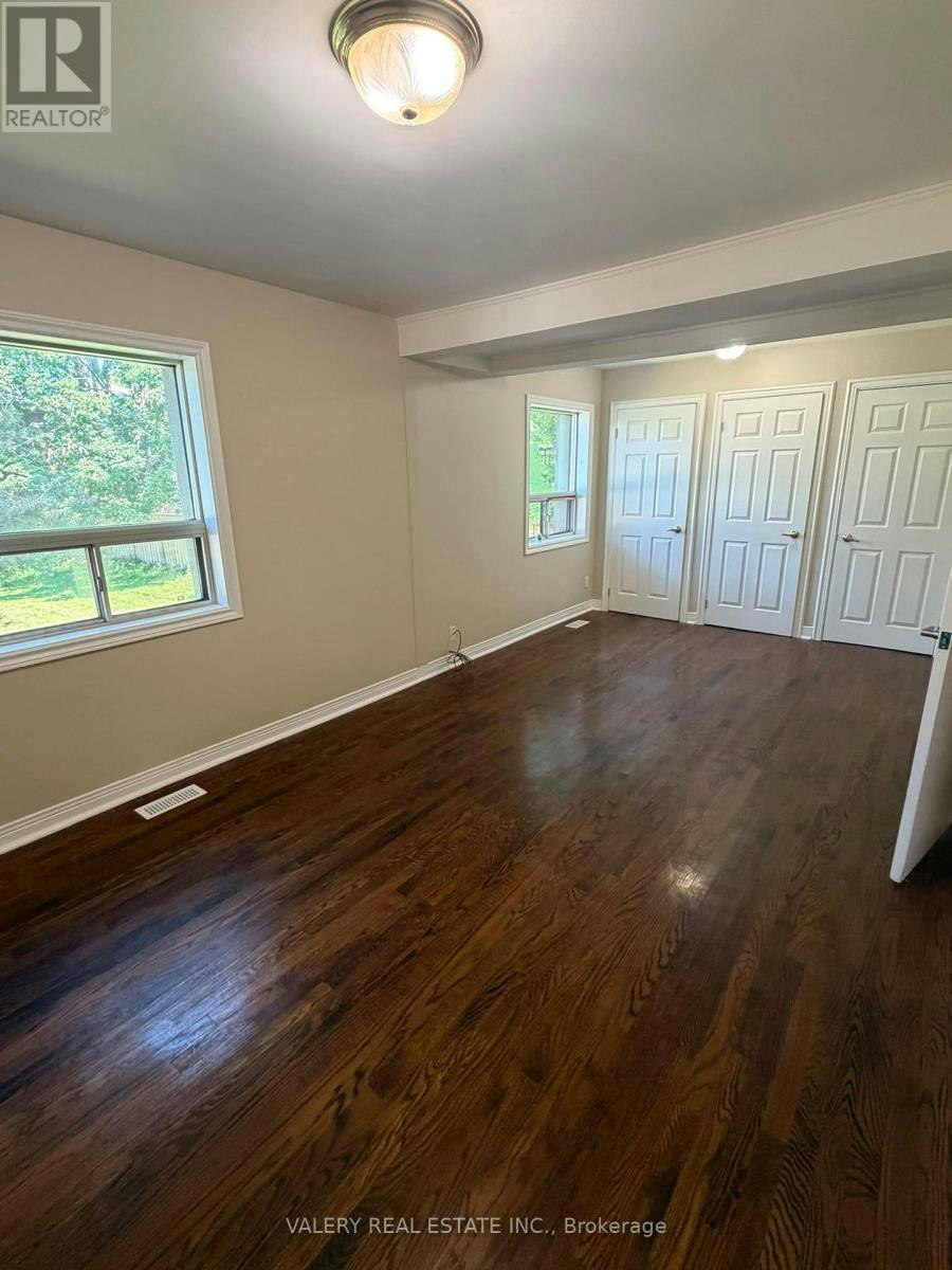 425 Livingston Road N, Toronto, ON, M1E 1M5 - 6