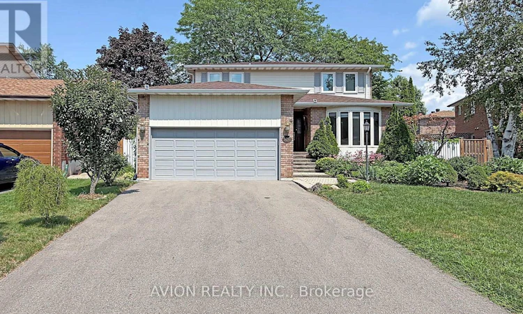 1413 Harmsworth Square