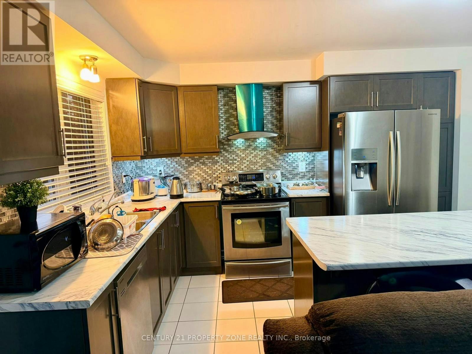 40 Leblanc Crescent, Brampton, ON, L7A 4G6 - 9