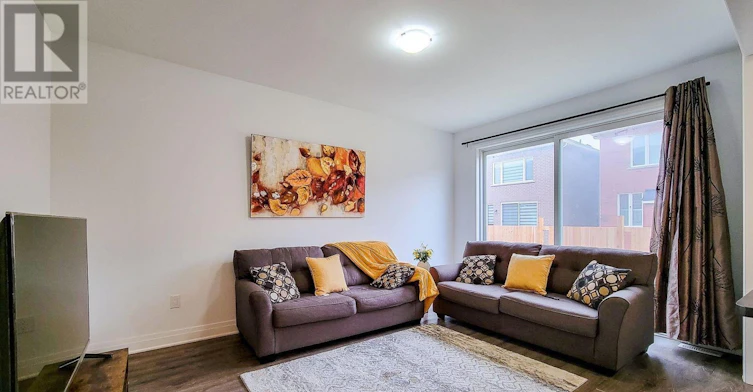 551 Bellflower Court, Milton, ON, L4E 1W6 - 6