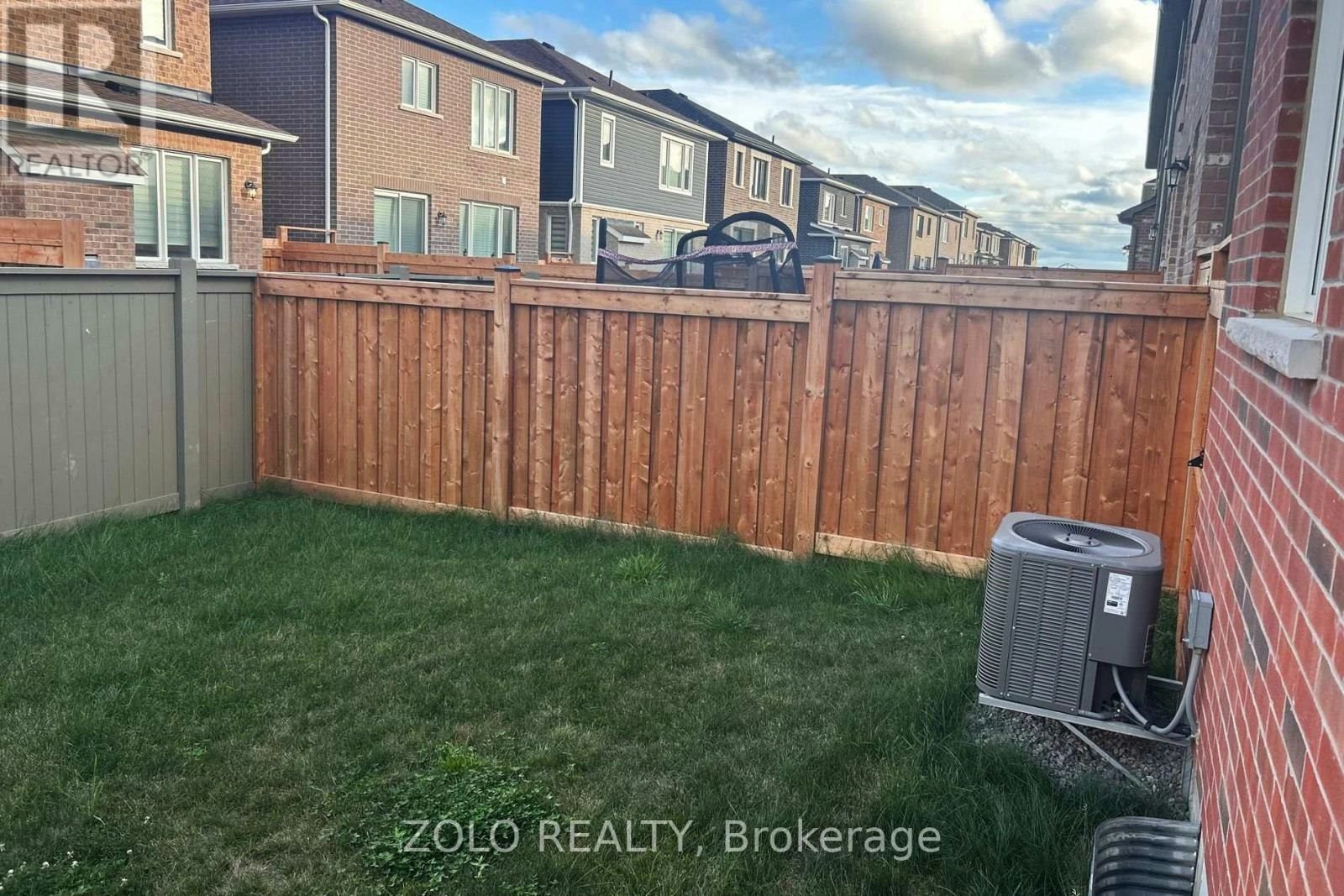 551 Bellflower Court, Milton, ON, L4E 1W6 - 24
