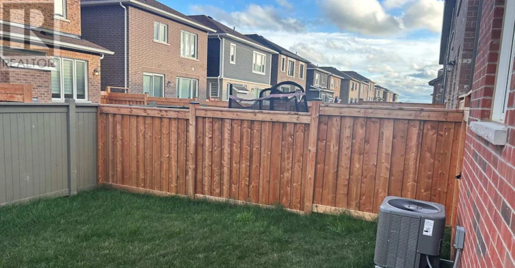 551 Bellflower Court, Milton, ON, L4E 1W6 - 24