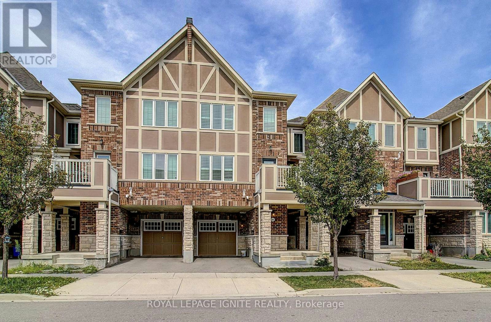 3061 Harebell Gate, Oakville, ON, L6M 0Y9