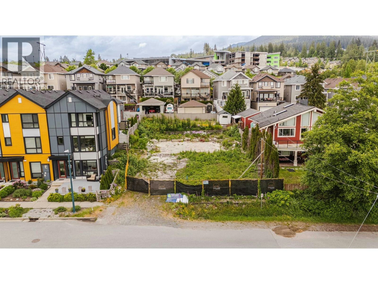 3429 Roxton Avenue, Coquitlam, BC, V3B 3H7