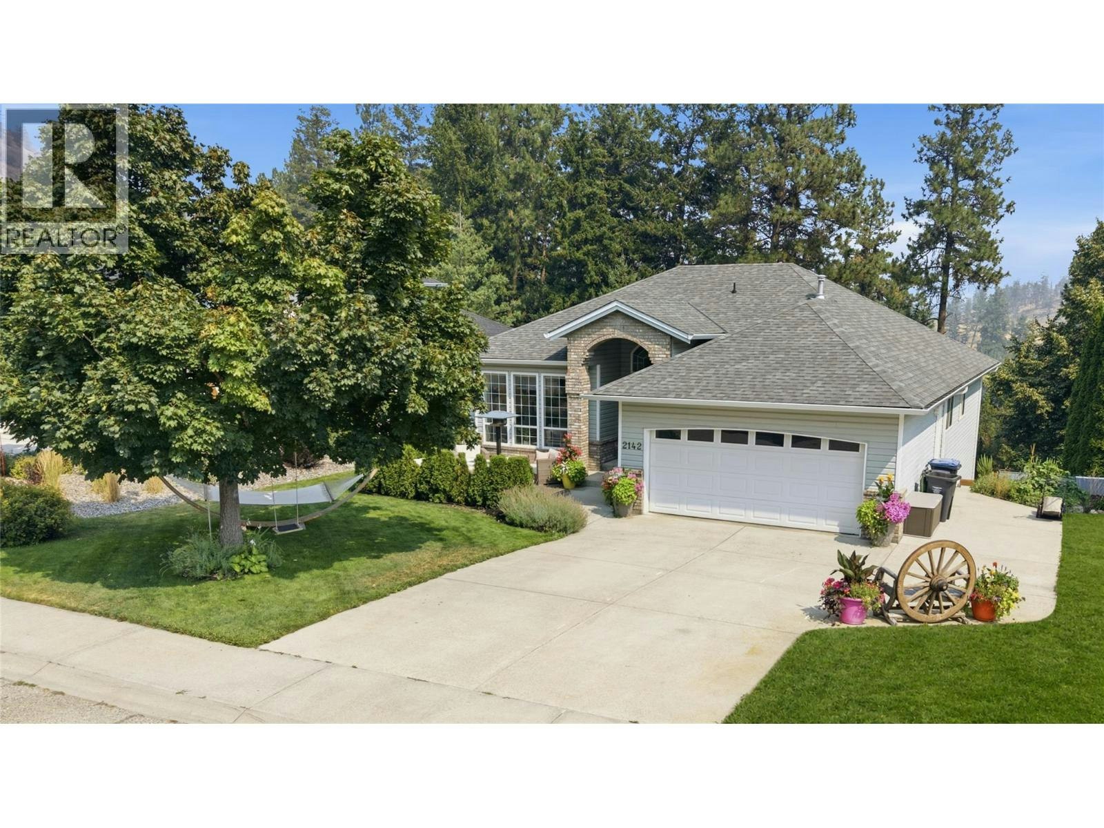 2142 Shannon Woods Way, West Kelowna, BC, V4T 2R5