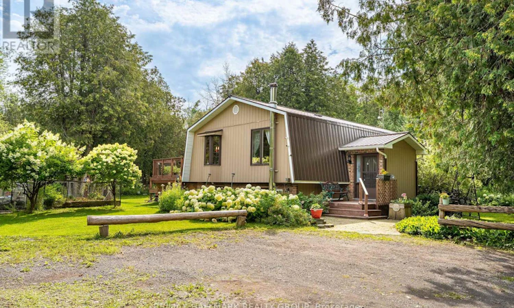 1184 Derry Side Road
