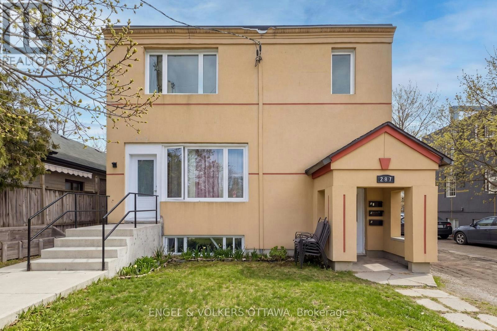 287 St Laurent Boulevard, Ottawa, ON, K1K 2Z3