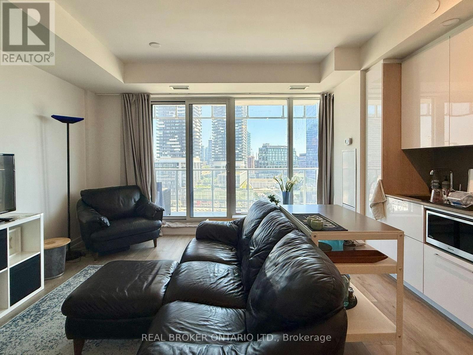 1108-28 Freeland Street, Toronto, ON, M5E 0E3 - 3