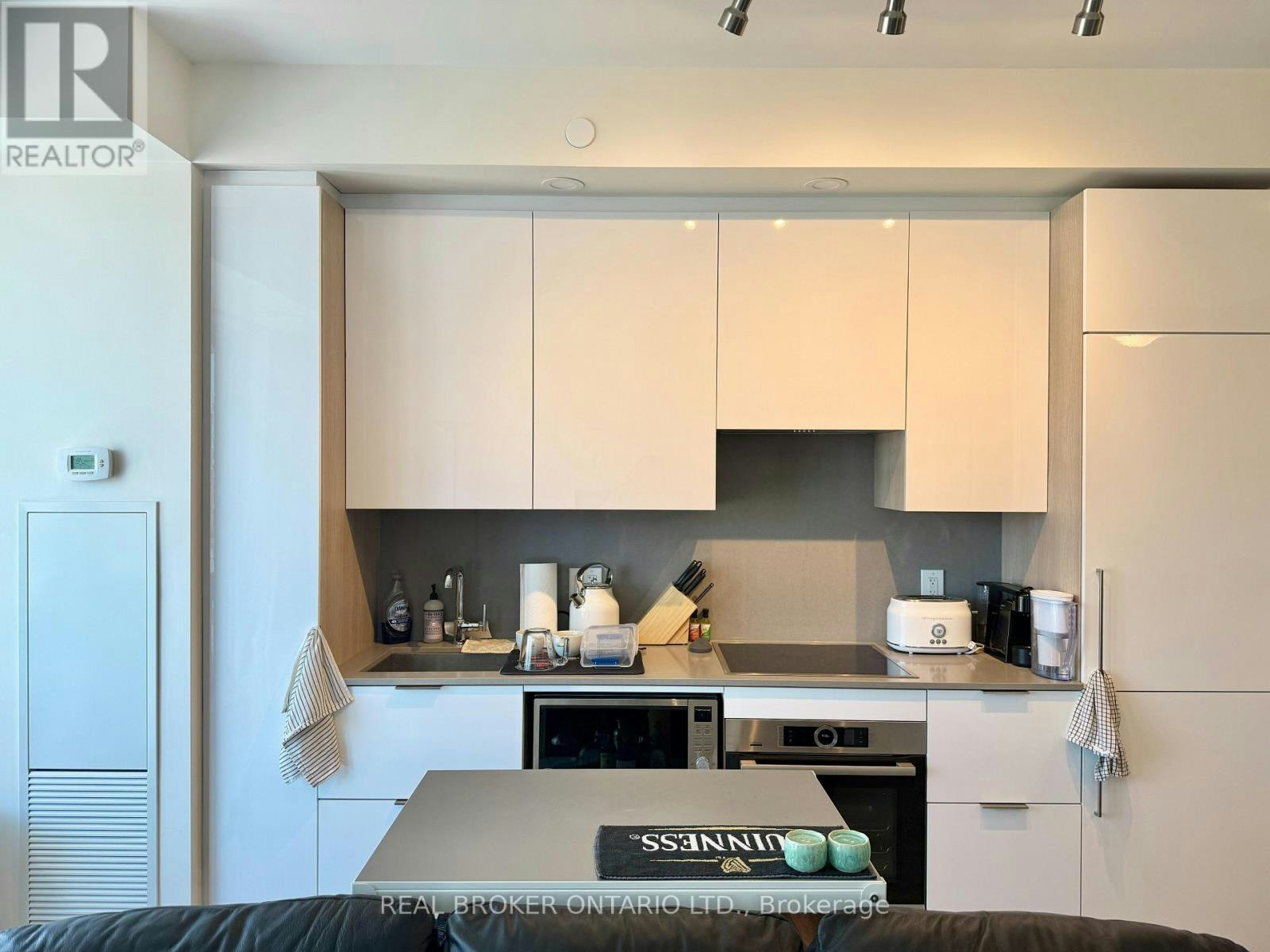 1108-28 Freeland Street, Toronto, ON, M5E 0E3 - 5